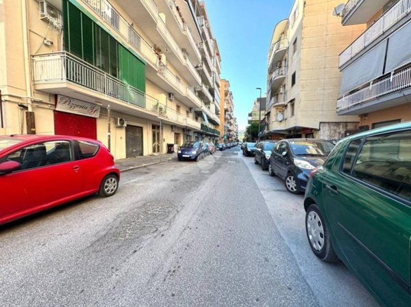 appartamento in vendita a Napoli in zona Pianura