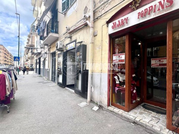 negozio in vendita a Napoli