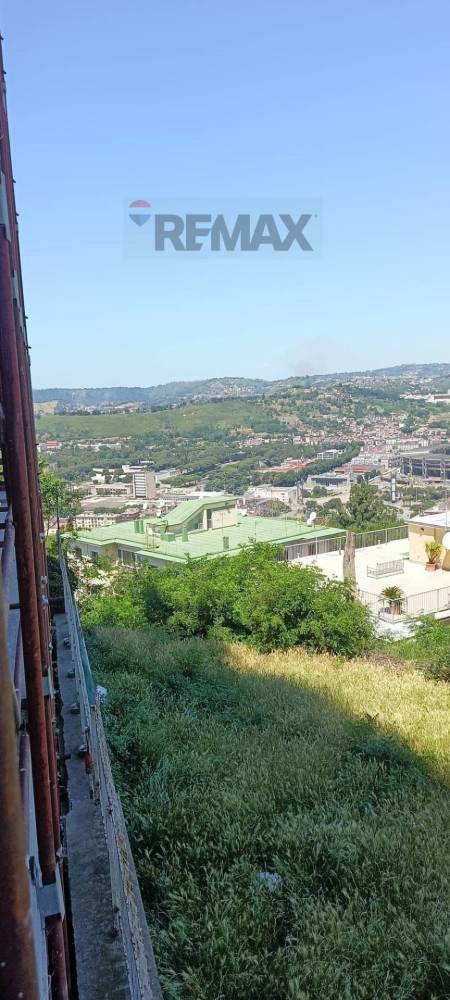 appartamento in vendita a Napoli in zona Posillipo
