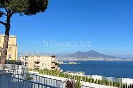 appartamento in vendita a Napoli in zona Posillipo