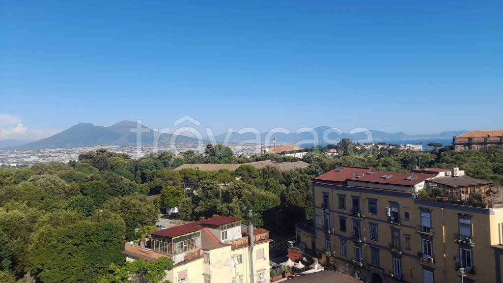 appartamento in vendita a Napoli in zona Capodimonte / Colli Aminei
