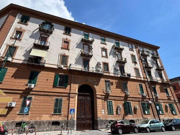 appartamento in vendita a Napoli