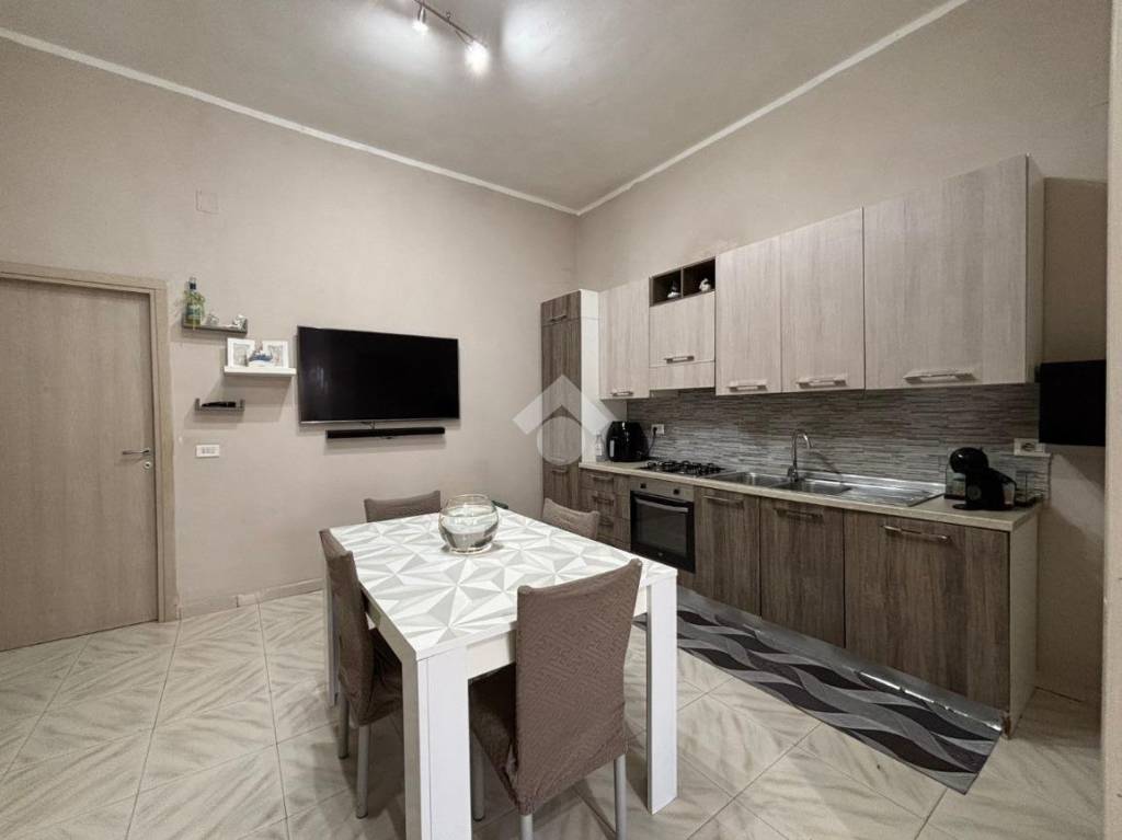 appartamento in vendita a Napoli in zona San Giovanni a Teduccio