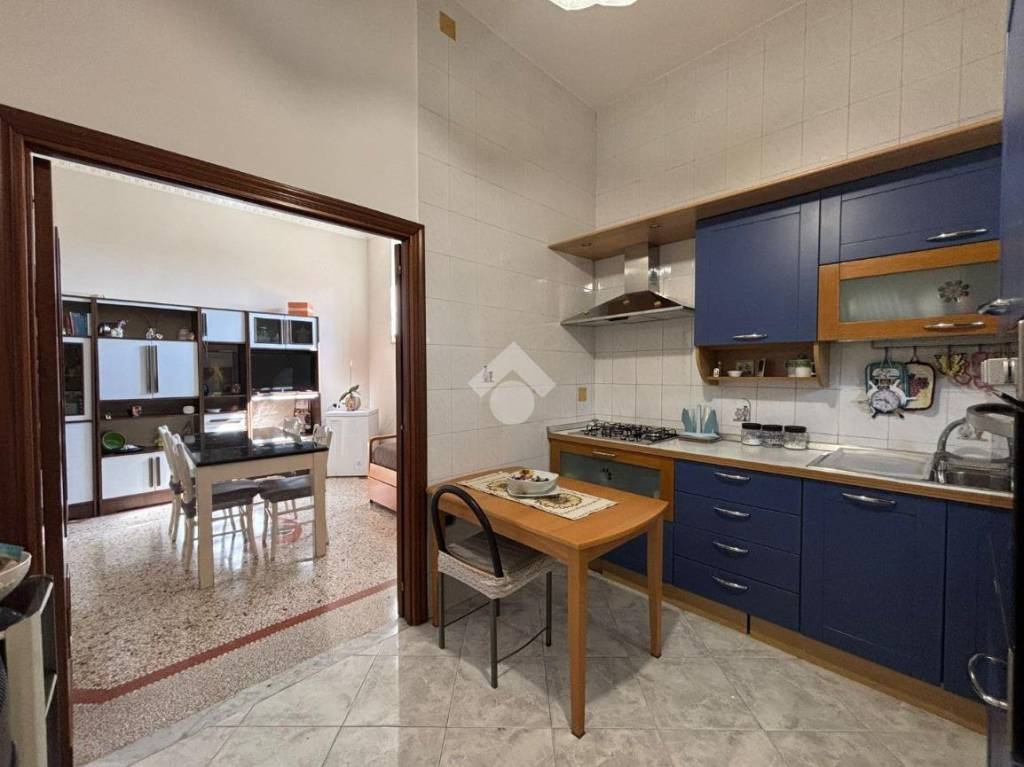 appartamento in vendita a Napoli in zona San Giovanni a Teduccio