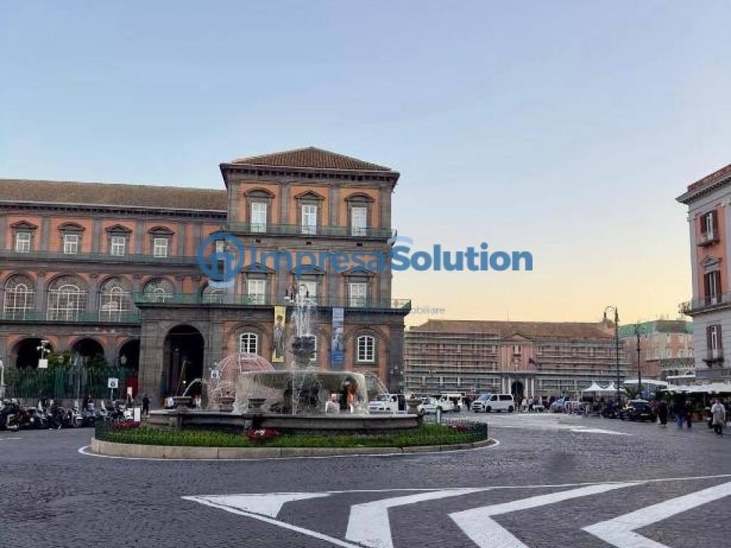 negozio in vendita a Napoli