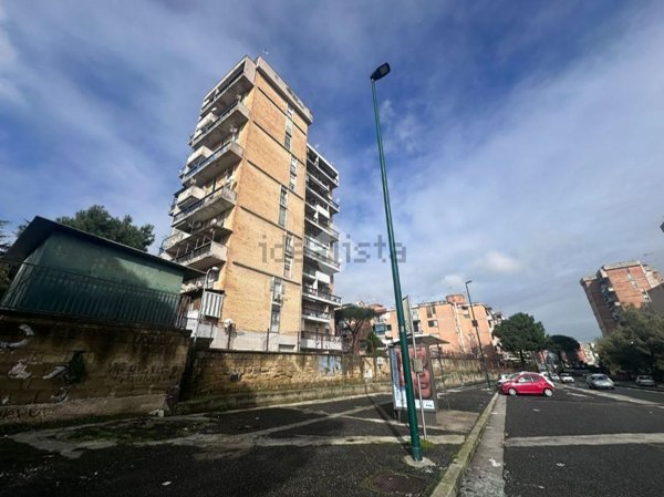 appartamento in vendita a Napoli in zona Piscinola