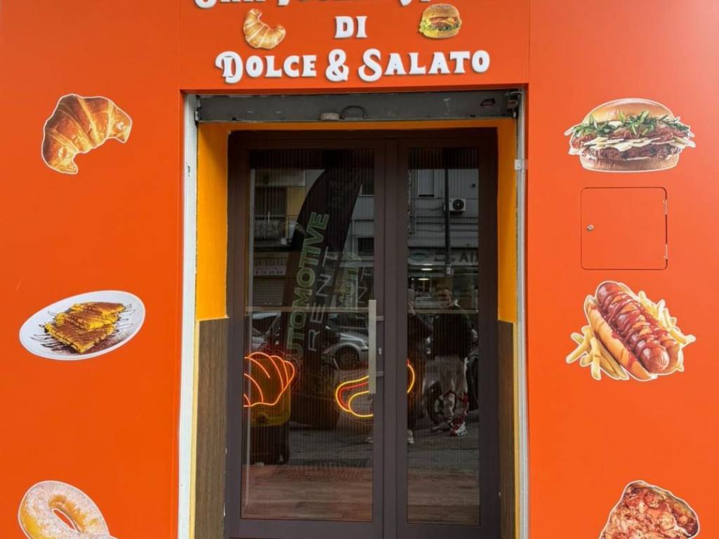 negozio in vendita a Napoli