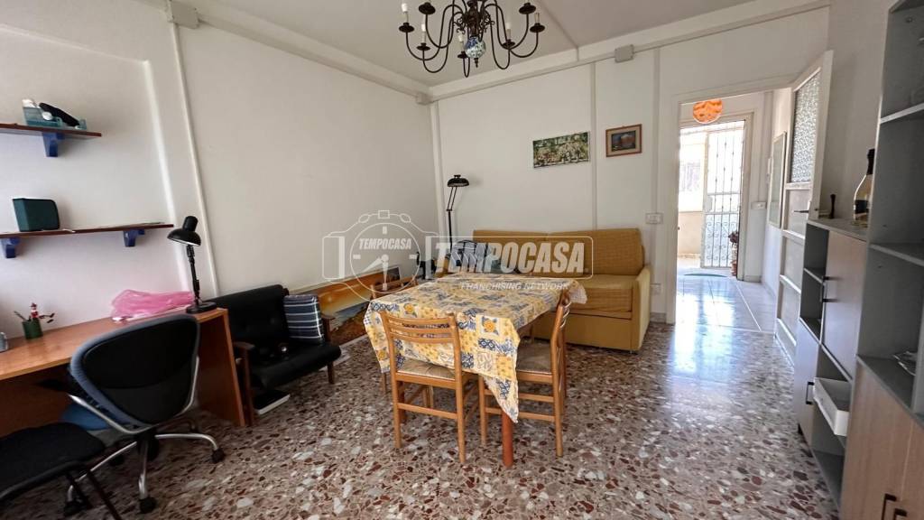 appartamento in vendita a Napoli in zona Fuorigrotta
