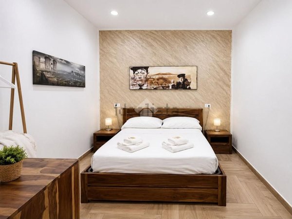appartamento in vendita a Napoli in zona San Ferdinando