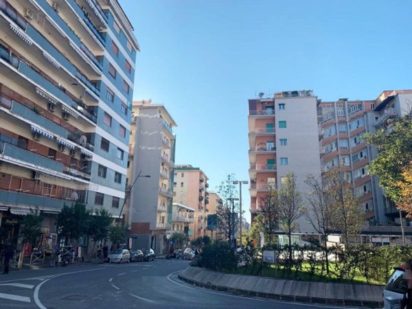 appartamento in vendita a Napoli in zona Arenella