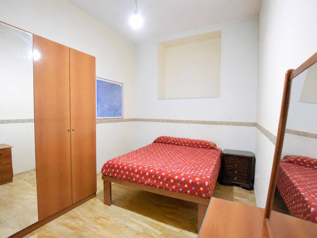 appartamento in vendita a Napoli in zona Pendino / San Giuseppe