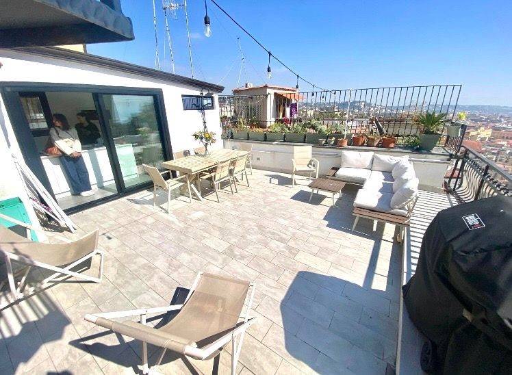 appartamento in vendita a Napoli in zona Arenella