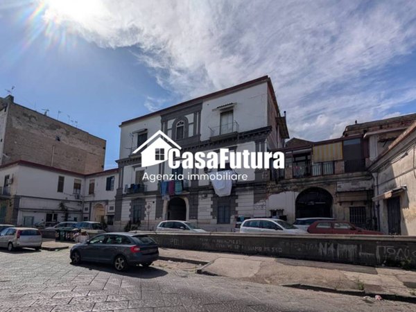 appartamento in vendita a Napoli in zona Capodichino