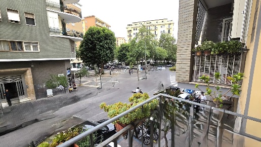 appartamento in vendita a Napoli in zona Arenella