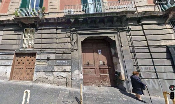 appartamento in vendita a Napoli in zona Avvocata