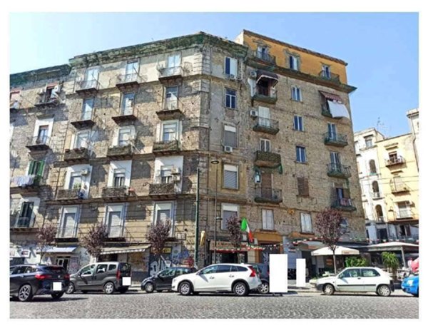 appartamento in vendita a Napoli in zona Pendino / San Giuseppe