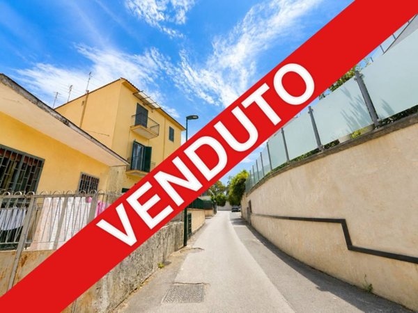 appartamento in vendita a Napoli in zona Piscinola