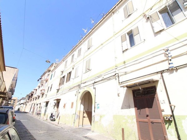 appartamento in vendita a Napoli in zona Secondigliano