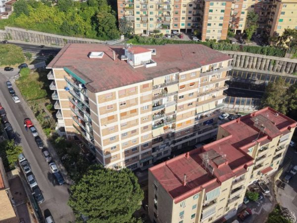 appartamento in vendita a Napoli in zona Soccavo