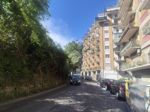 negozio in vendita a Napoli