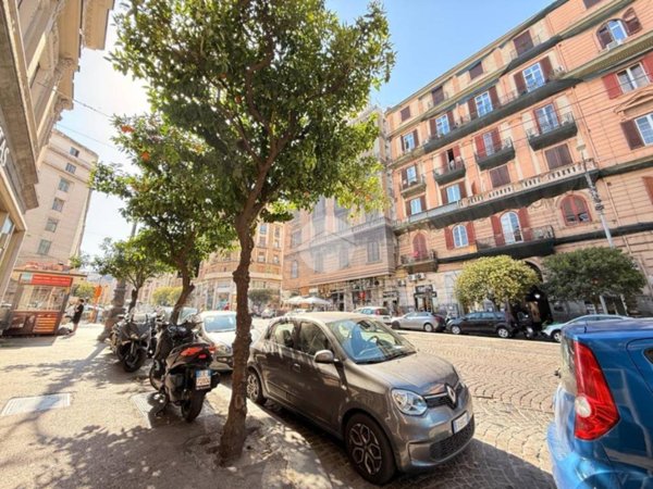 negozio in vendita a Napoli