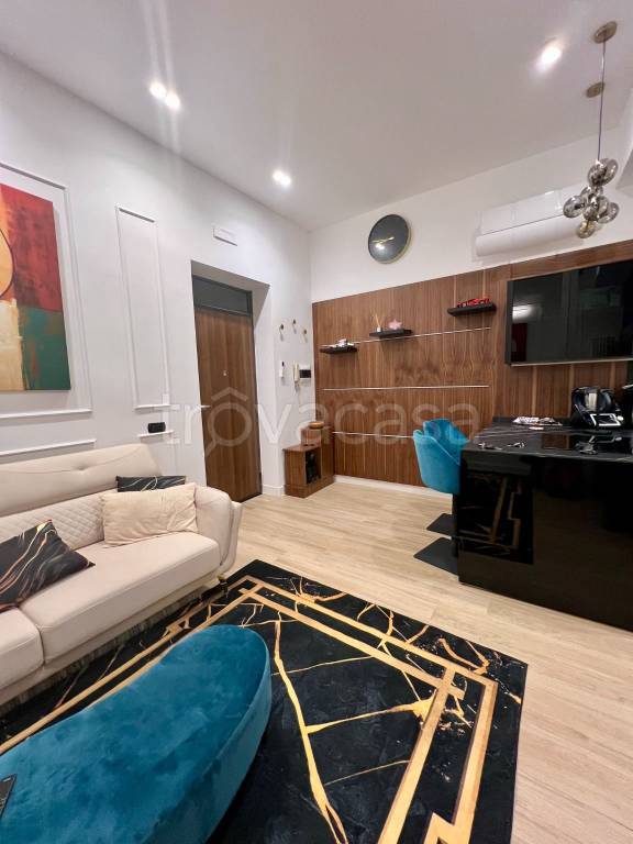 appartamento in vendita a Napoli