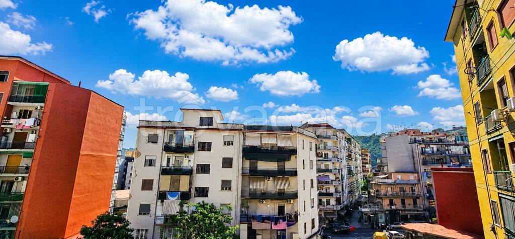 appartamento in vendita a Napoli in zona Fuorigrotta
