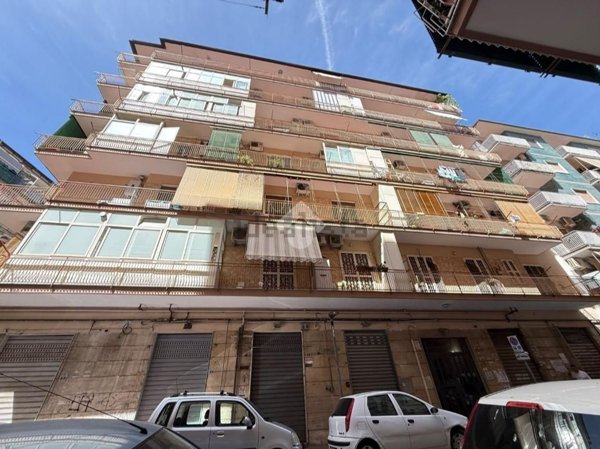 appartamento in vendita a Napoli in zona Secondigliano