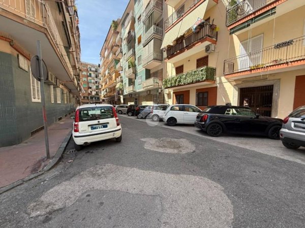 appartamento in vendita a Napoli in zona Secondigliano