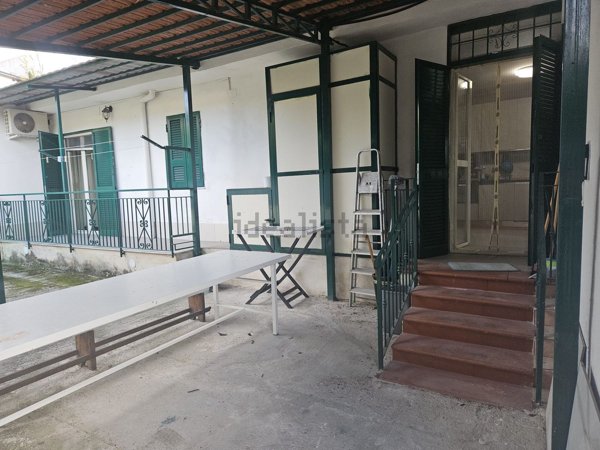 appartamento in vendita a Napoli in zona Pianura