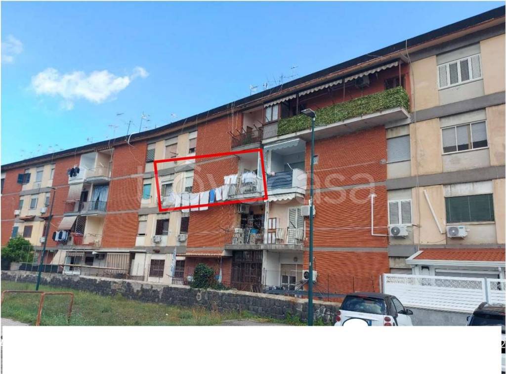 appartamento in vendita a Napoli in zona Scampia