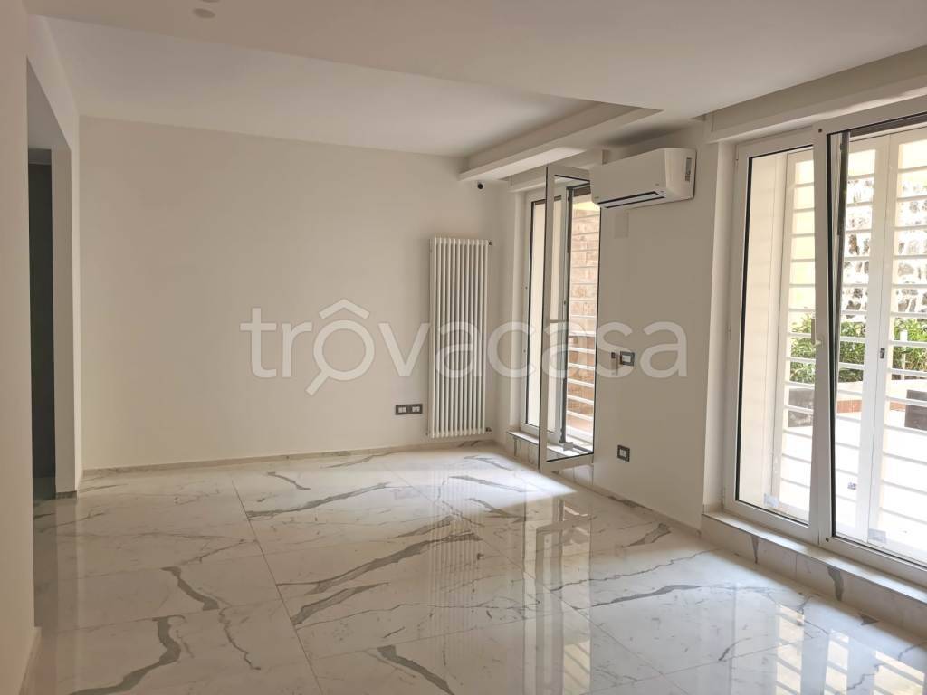 appartamento in vendita a Napoli in zona Stella