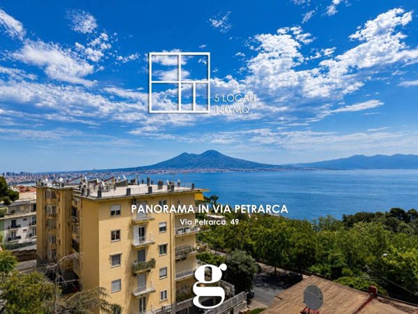 appartamento in vendita a Napoli in zona Posillipo