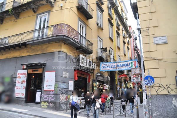 appartamento in vendita a Napoli in zona Centro Antico