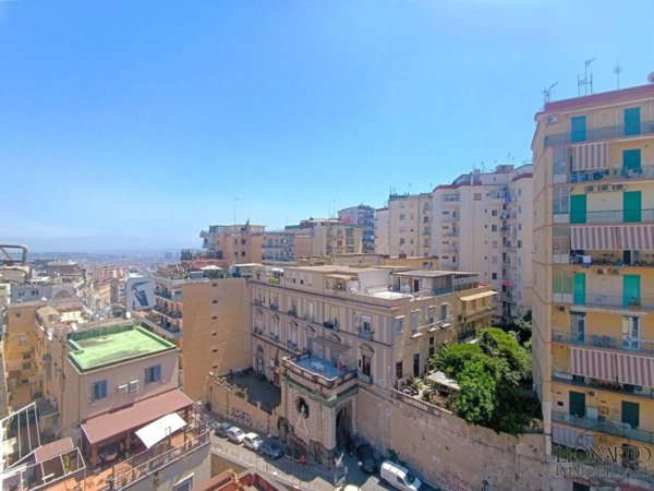 appartamento in vendita a Napoli in zona Arenella