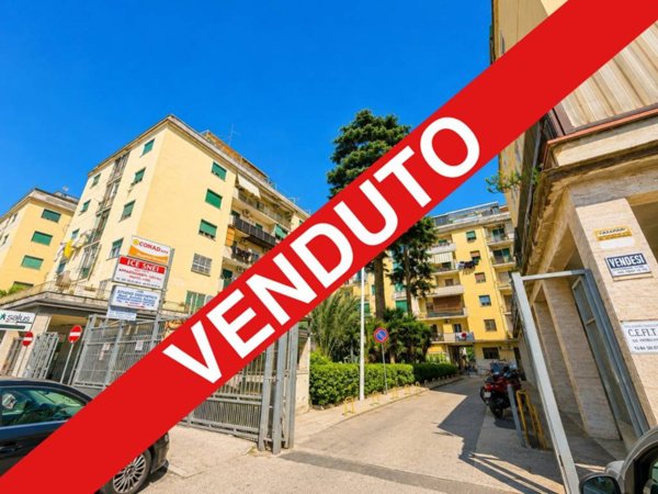 appartamento in vendita a Napoli in zona Miano