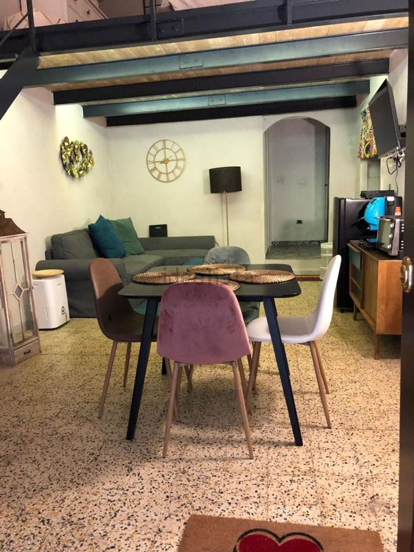 appartamento in vendita a Napoli in zona San Lorenzo