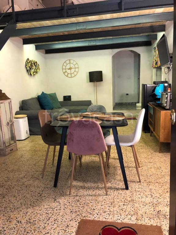 appartamento in vendita a Napoli in zona Centro Antico
