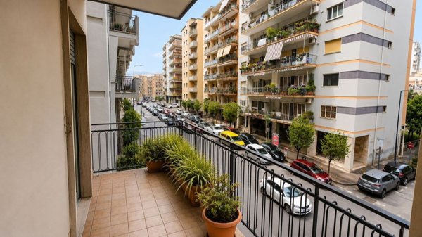 appartamento in vendita a Napoli in zona Vomero