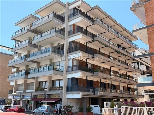 appartamento in vendita a Napoli in zona Posillipo