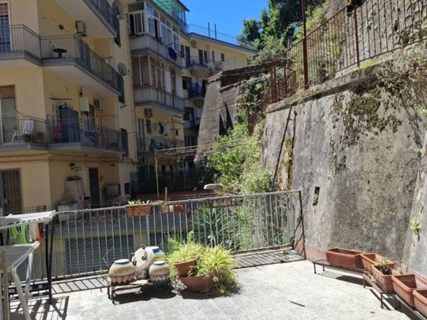 appartamento in vendita a Napoli in zona Arenella