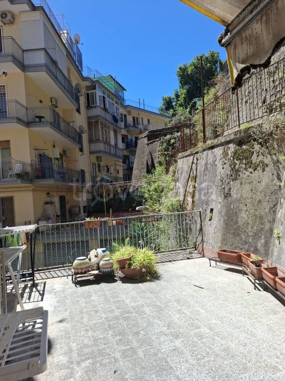 appartamento in vendita a Napoli in zona Arenella