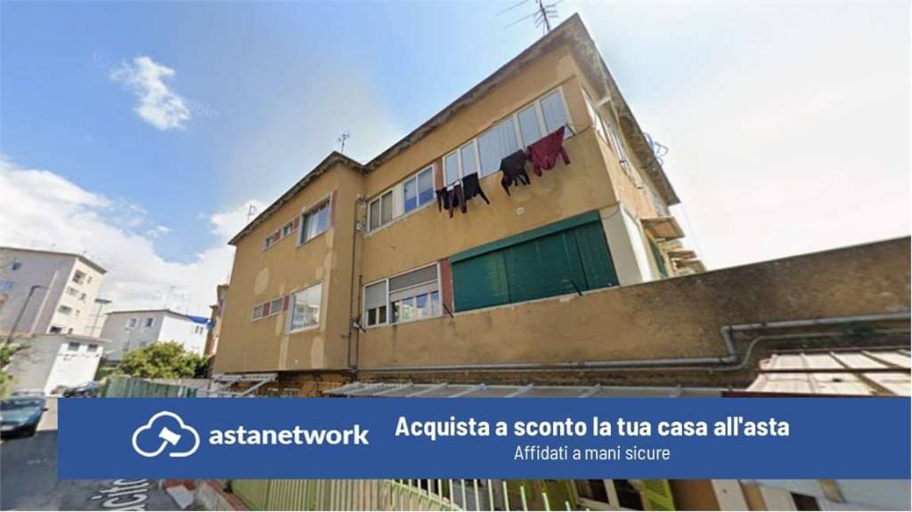 appartamento in vendita a Napoli in zona Fuorigrotta