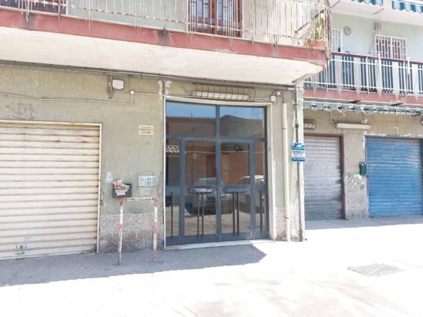 appartamento in vendita a Napoli in zona Pianura