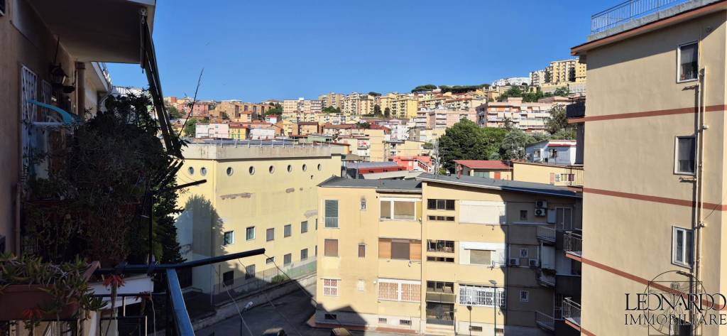 appartamento in vendita a Napoli in zona Soccavo