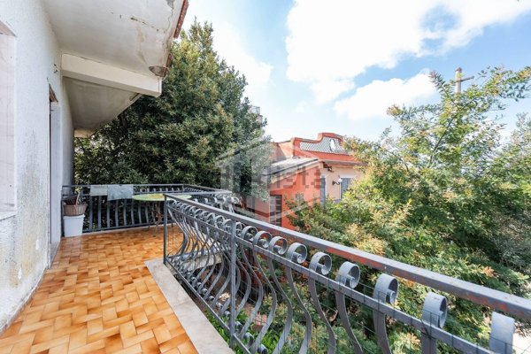 casa indipendente in vendita a Napoli in zona Camaldoli