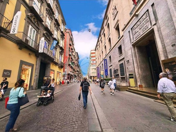 appartamento in vendita a Napoli