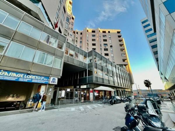 appartamento in vendita a Napoli in zona Mercato