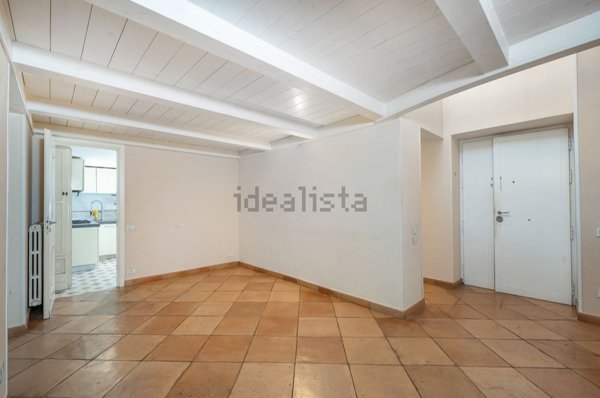 appartamento in vendita a Napoli in zona San Ferdinando
