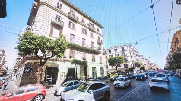 appartamento in vendita a Napoli in zona Pendino / San Giuseppe